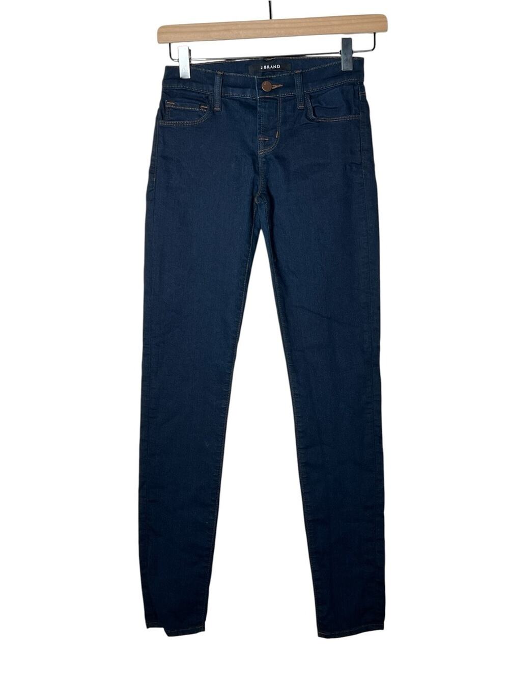 J Brand Skinny Jeans - Dark Blue Indigo size 24 B87